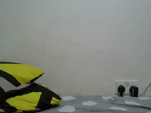 yummyyychocolate webcam