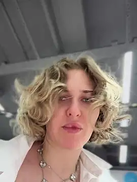 KellyKeler webcam