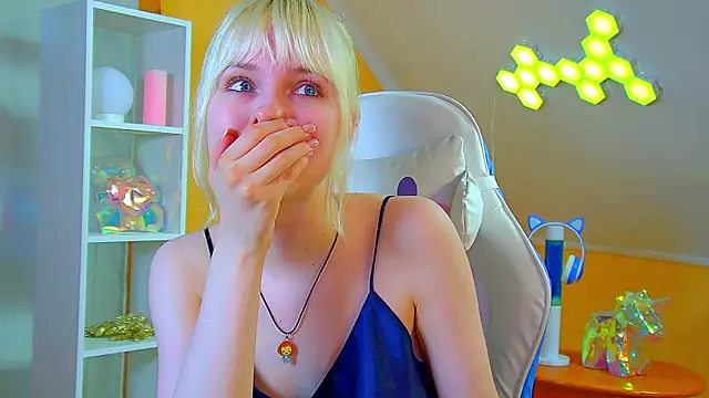 HannahHollis webcam