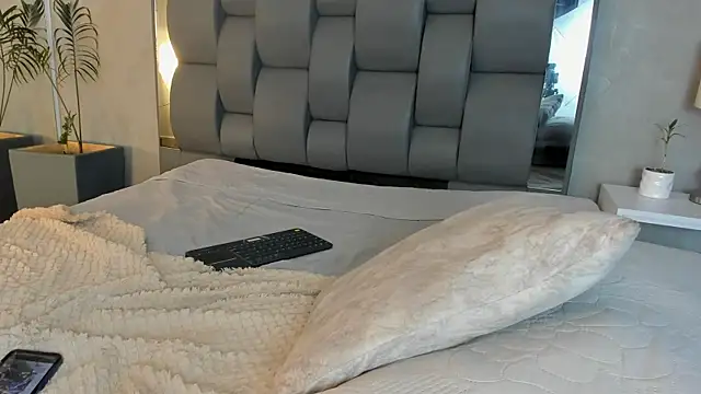 Charlie___Musk webcam
