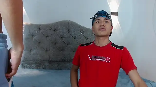 Temptionkingscs Live Web Cam Show