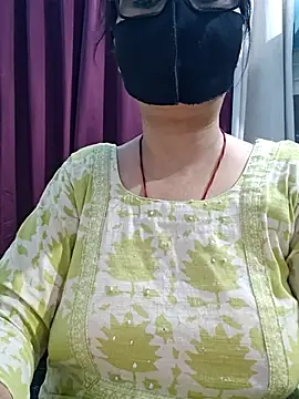 Aishwaryaa_69 webcam