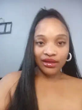 CREAMYCUPCAKExxx webcam
