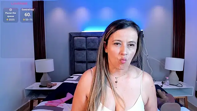 Susann_Ross webcam