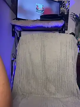 CRAZY-BOY99 webcam