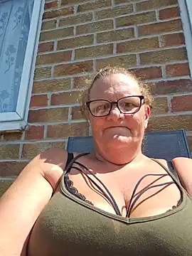 MissQueenBeex webcam