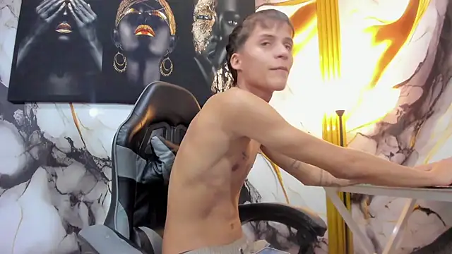 mono_blonde webcam