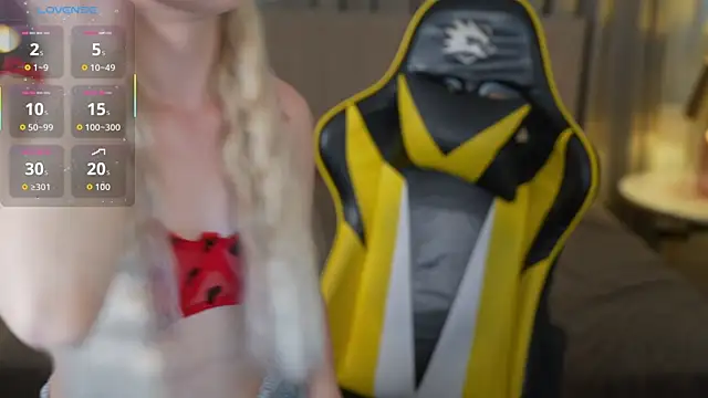 Ava_kiss054 webcam