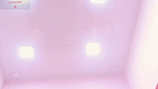 Zoe_Monrow webcam
