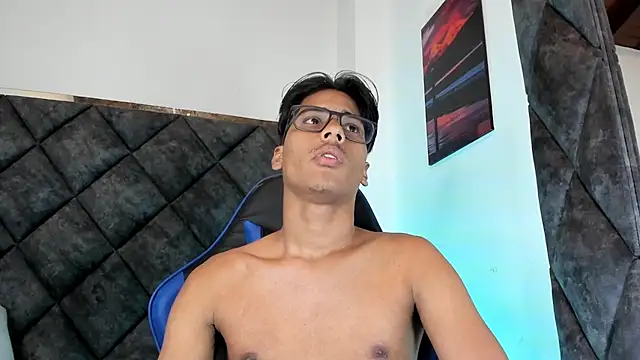 LiamKron webcam