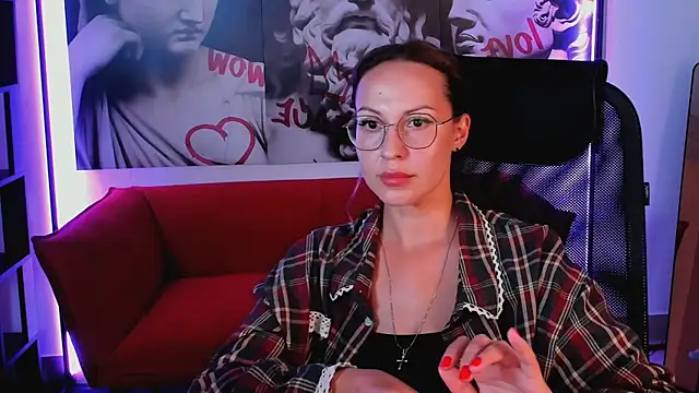 Charlotte_Hudson webcam