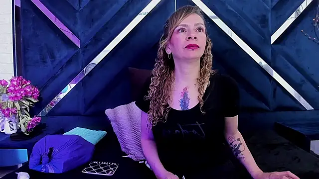 Rochi_Cooper webcam