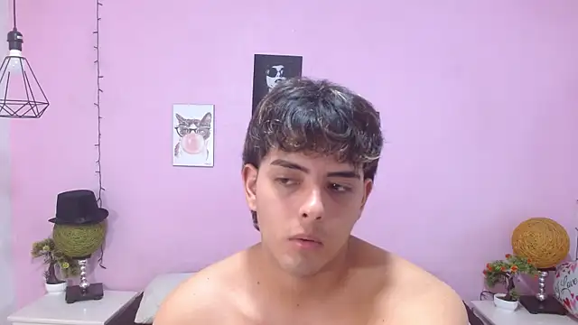 zayne_lyon webcam
