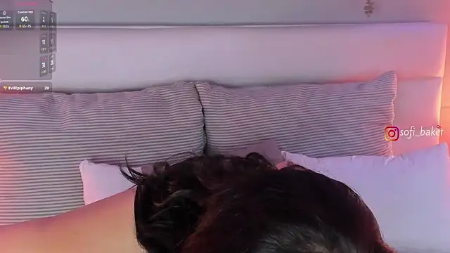 sofi_bakerr webcam