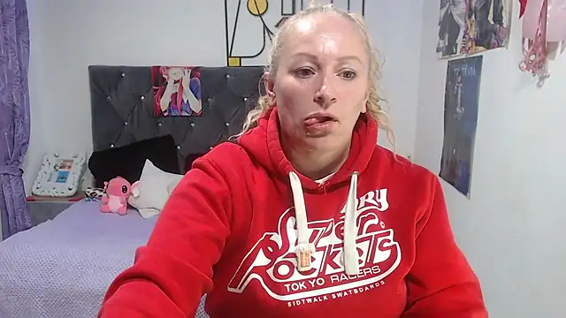 emperabigbootybigass webcam