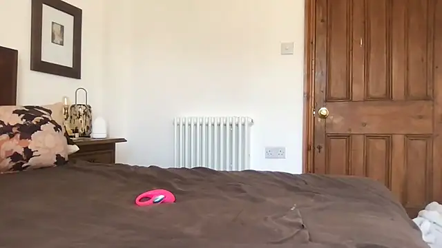 rosiegirl33 live webcam