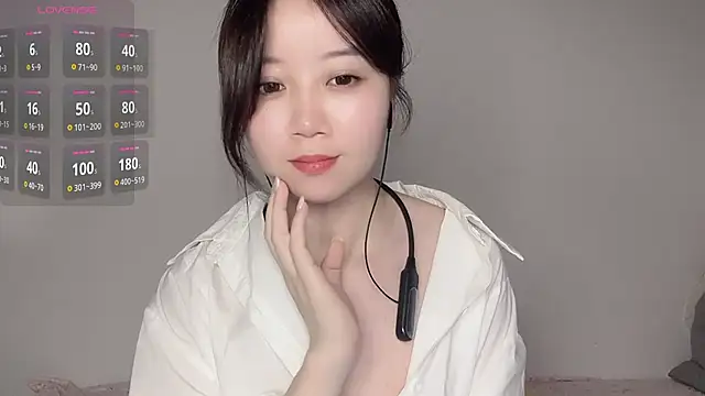 77-Vicky webcam