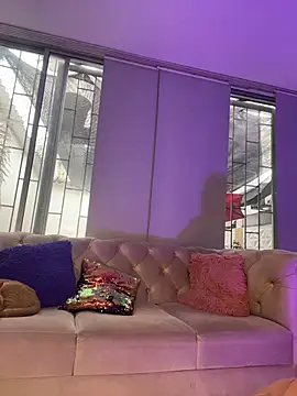 Emily_Harpeer webcam
