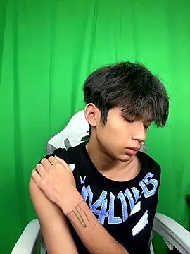 -OvO-