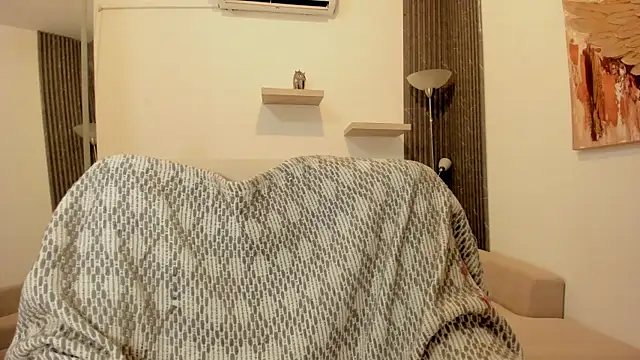 Kiara_Curls webcam