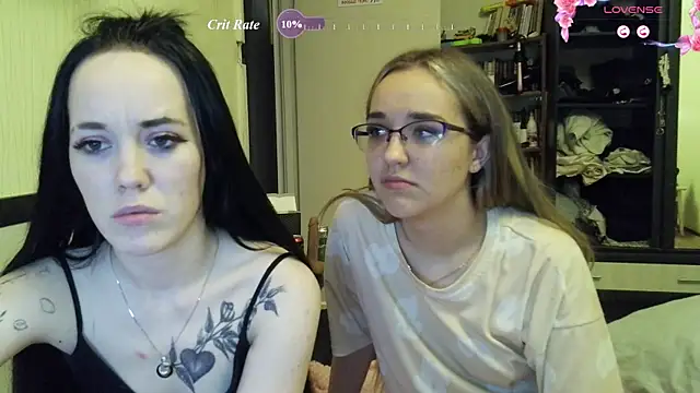 Mia_Ellis webcam