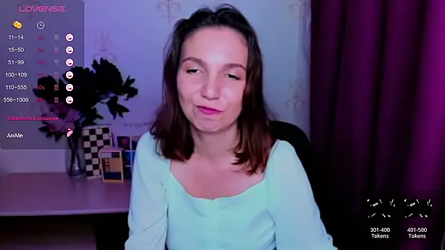 KindHazelHere_ webcam