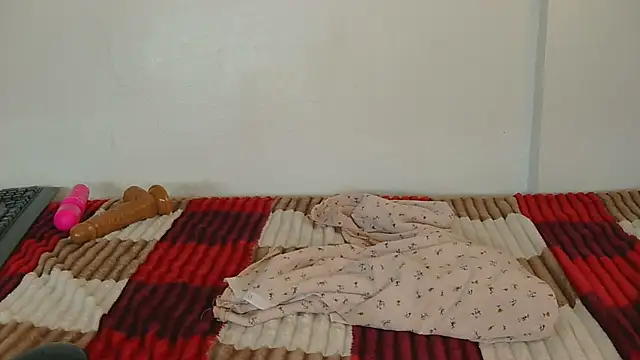 Itzel_flourish webcam