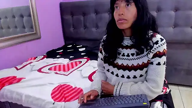 karolinee_66_ webcam