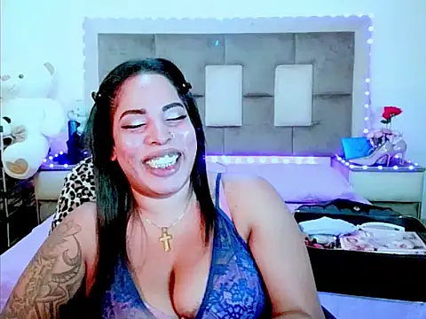 indiantopaz694u webcam