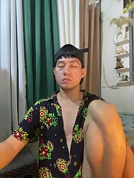 xshyboyx webcam