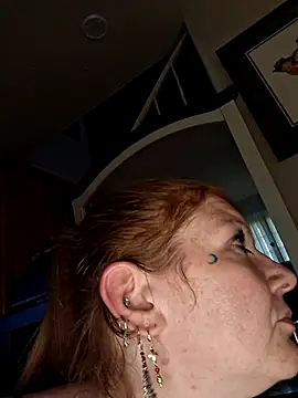nakedgarbageperson webcam