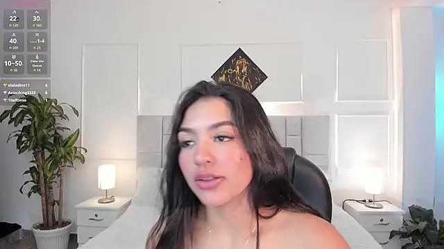 sara_stormy webcam