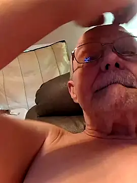 Joeyw57 webcam