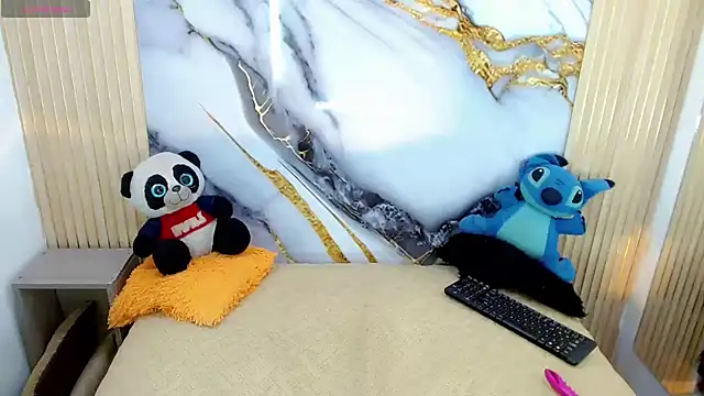 natashaislerxxx webcam