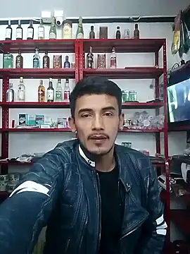 D1ogh0 Live Webcam on Stripchat