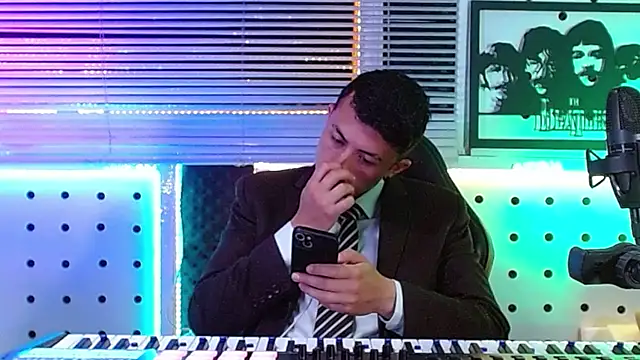 Godofcumxxx webcam