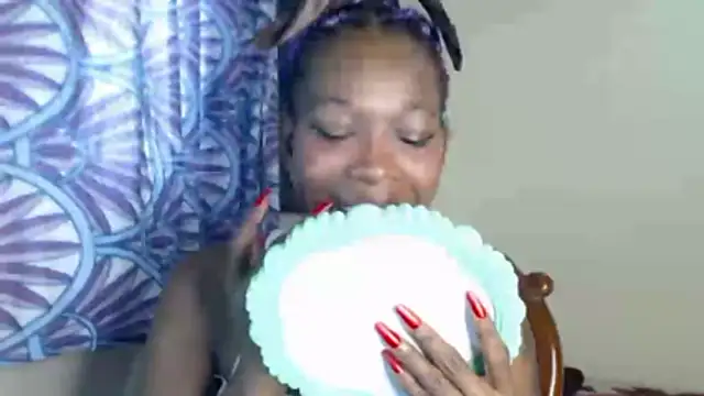 LilithMiller_ webcam