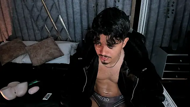 NicolaiKarav webcam