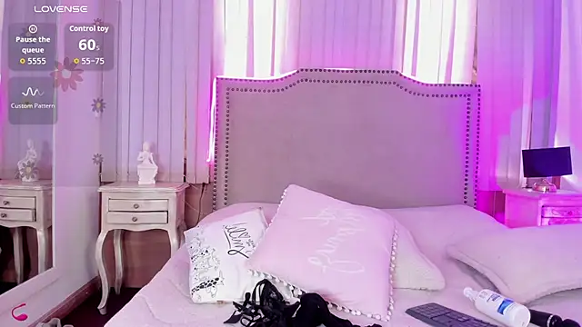 lya__brown webcam