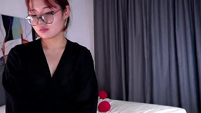 NelleMihalko webcam