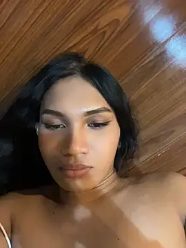 slutty_aki webcam