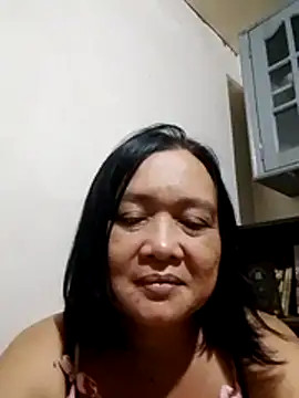 jeanyummytits webcam