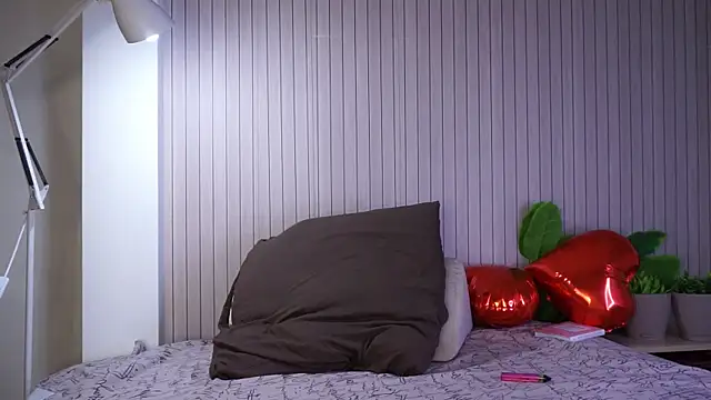 Velvet_Eyes webcam