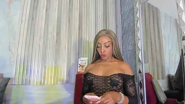 BriannaChelsea webcam