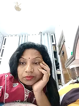 Cute-Janvi20 webcam