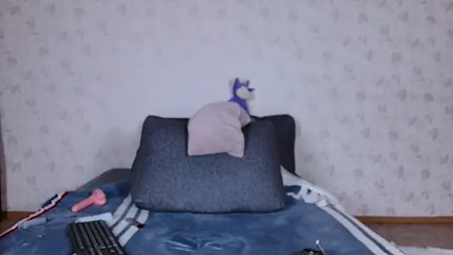 evaa_here_ webcam