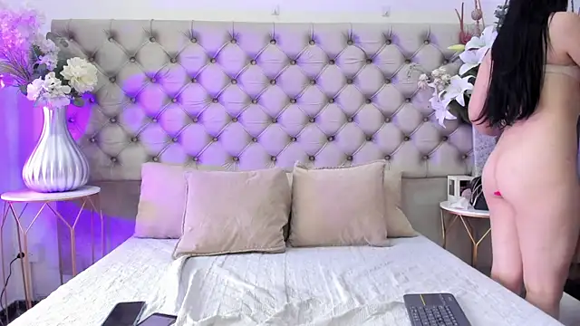 AnnieMartinez webcam