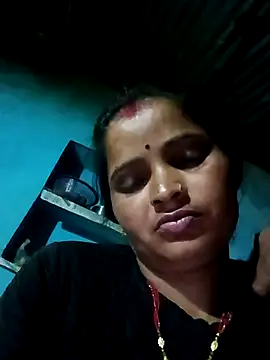 Divya_hot88 webcam