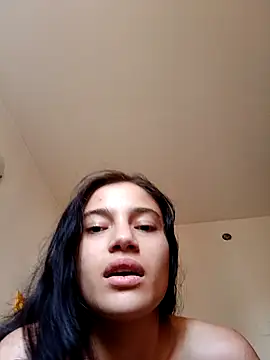 Virgin_Pussy_Love webcam