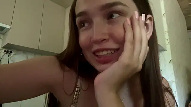 Chloooee webcam